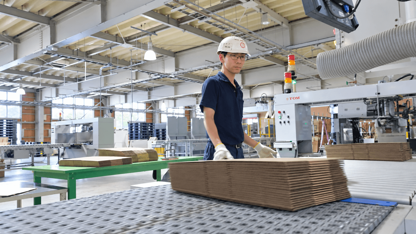 段ボール製品の製造工程